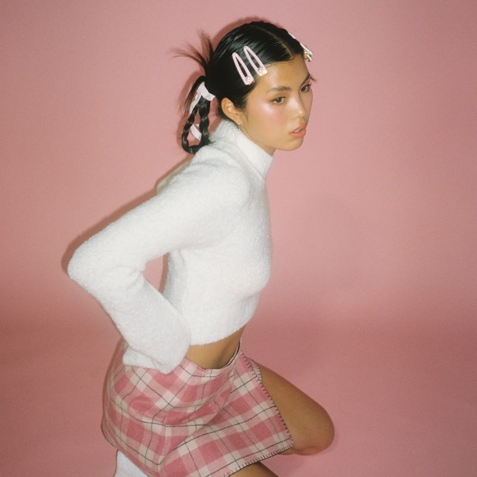 Barrette Set in Bundle Up - Image 4