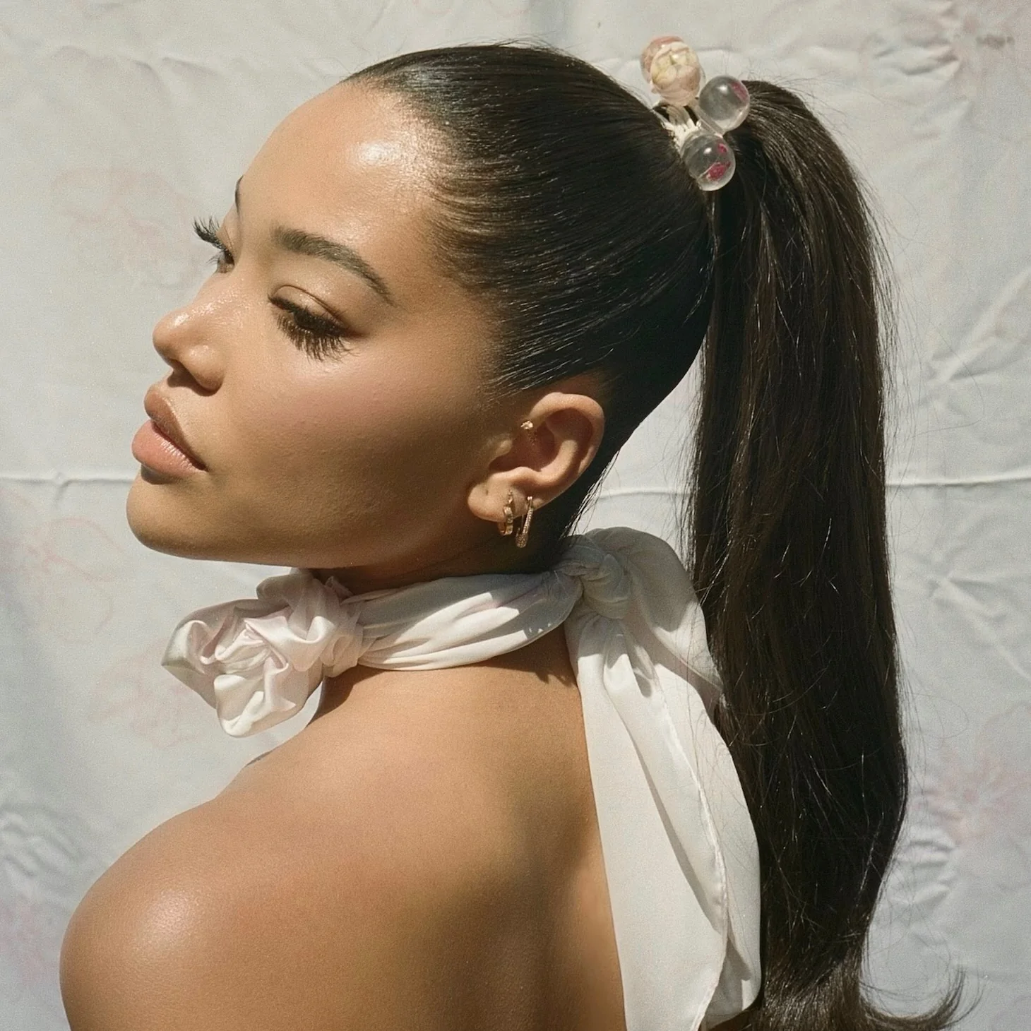 Bobble Hair Tie in Rose Water - Image 4