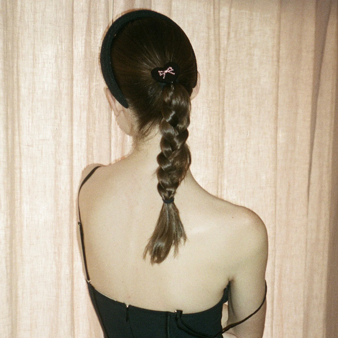 Halo Headband in Black Ruffle - Image 3
