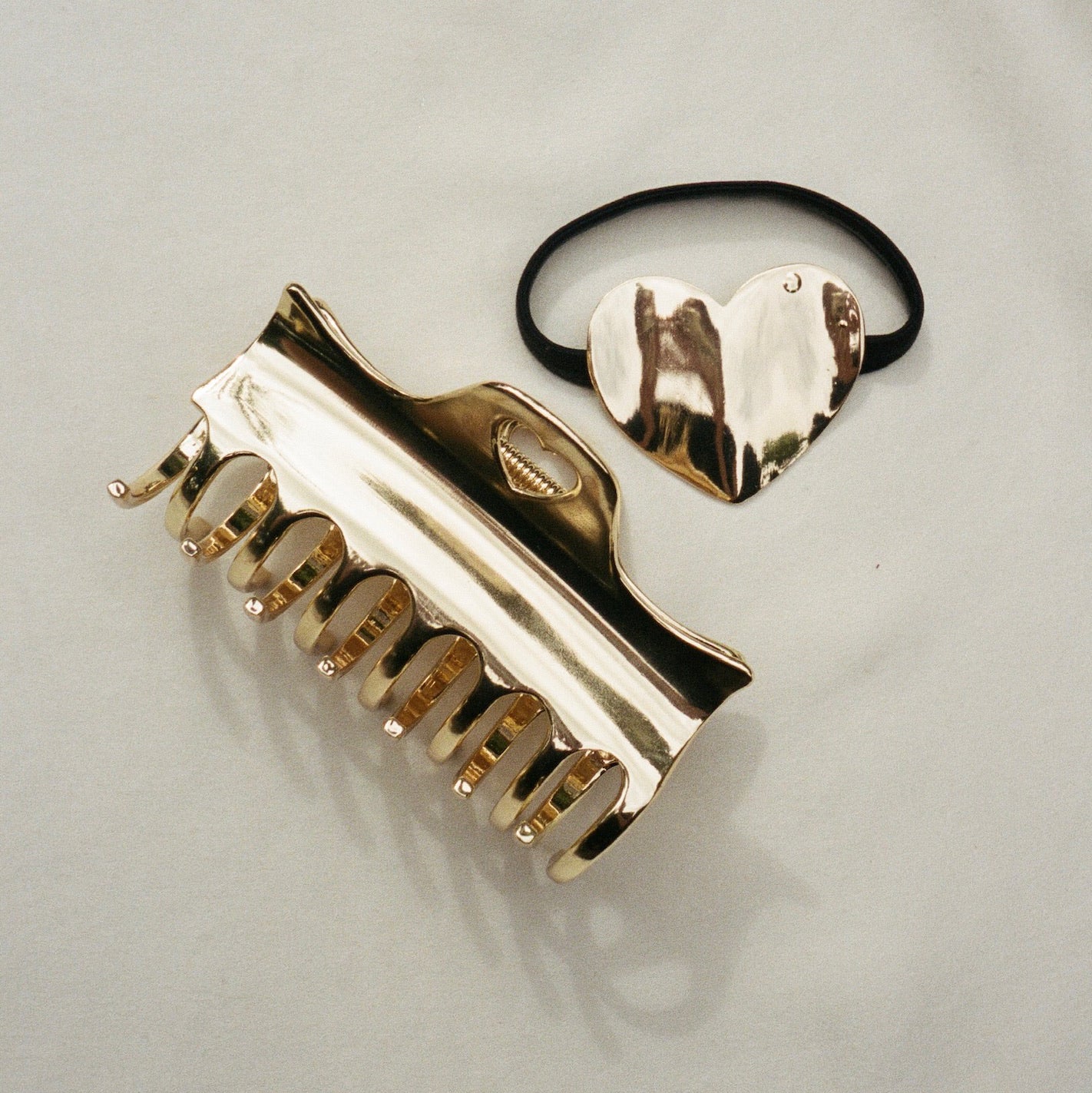 Heart Hair Tie in Gold Tiara - Image 3