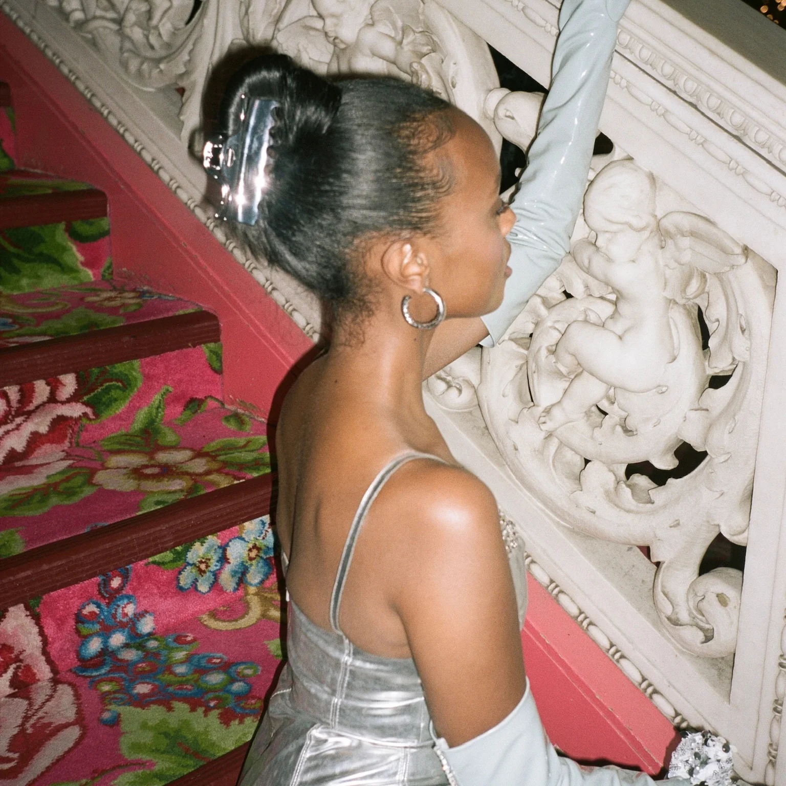 Heartbreaker Clip in Tiara - Image 3