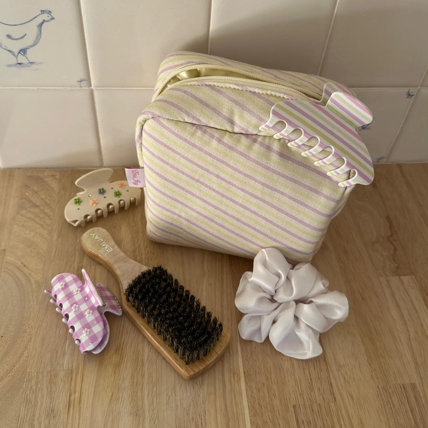 Linen Pouch in En Route - Image 2