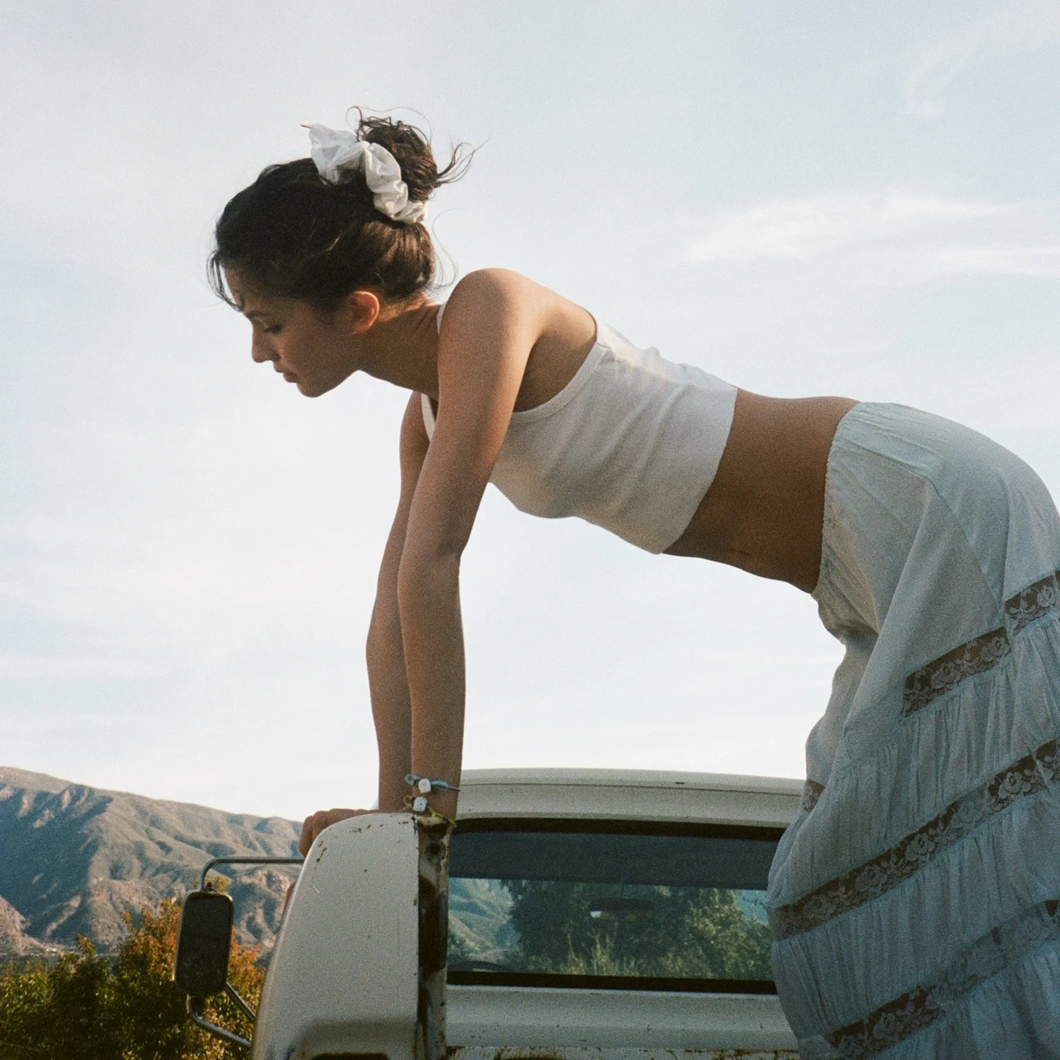 Linen Printed Scrunchie in Sweet Like Honey - Image 2