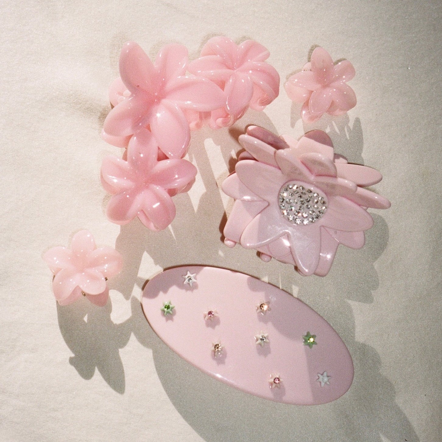 Ponytail Barrette in Full Bloom - Image 3