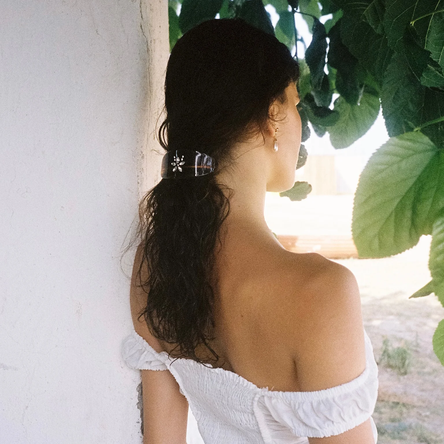 Ponytail Barrette in Tortoise Gardenia - Image 3
