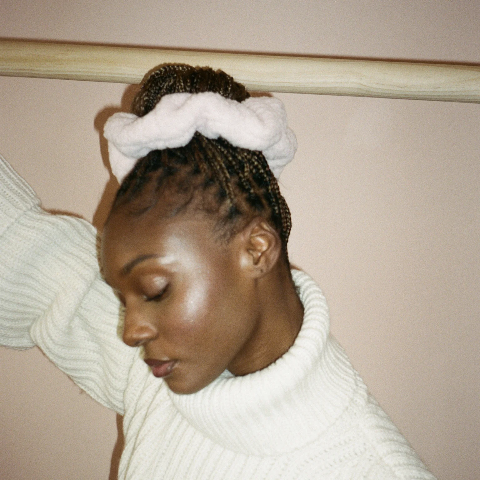 Sherpa Scrunchie in Milk - Image 2