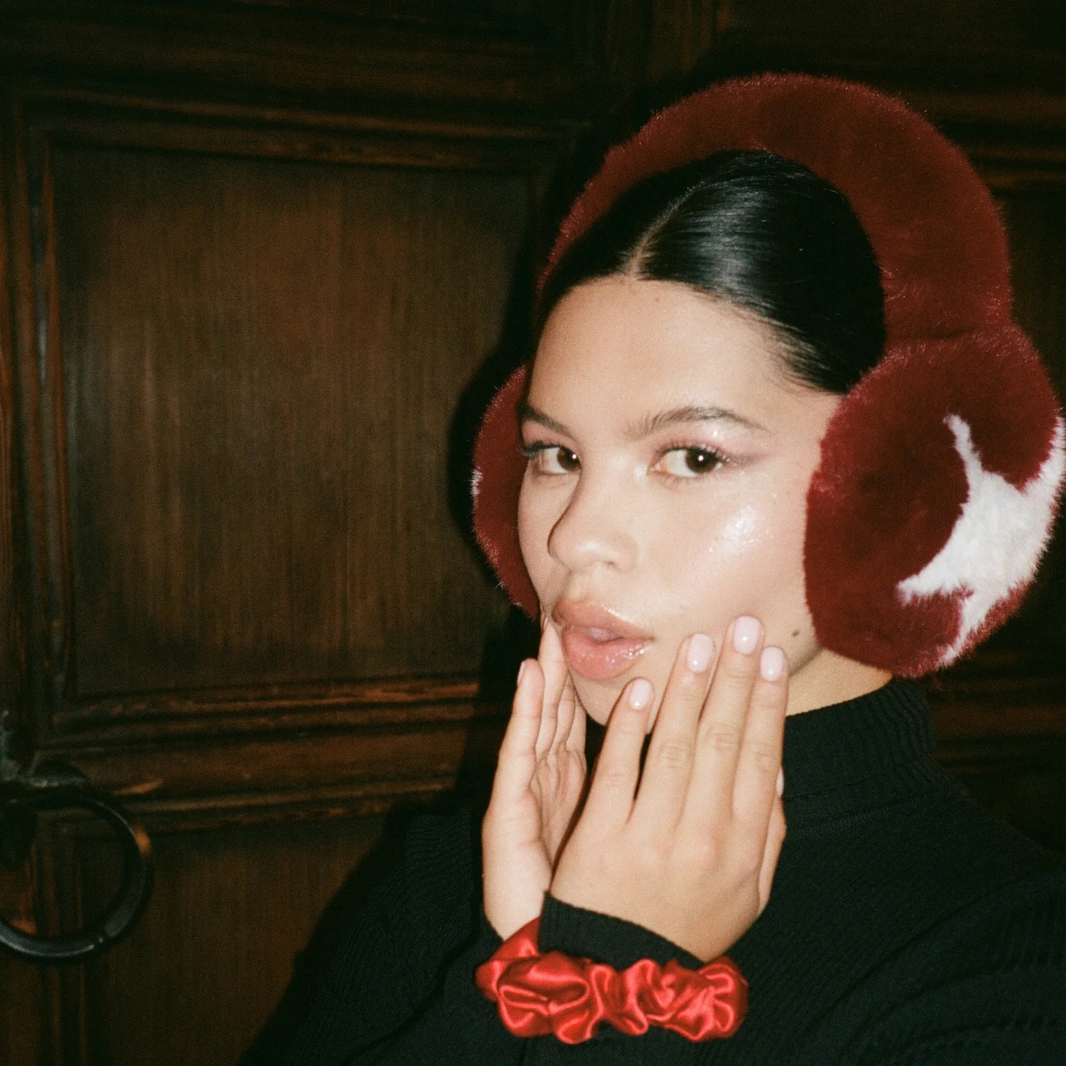 Sugar Muffs in Red Currant - Image 5